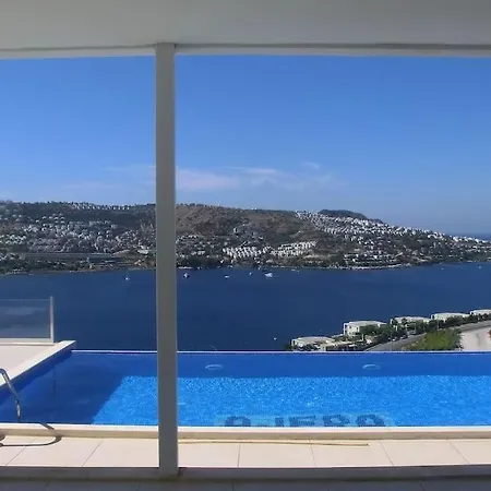 Vilă Magnificent View With Private Pool & Piano, 3 Bedroom Villa, Min 4 Nigths